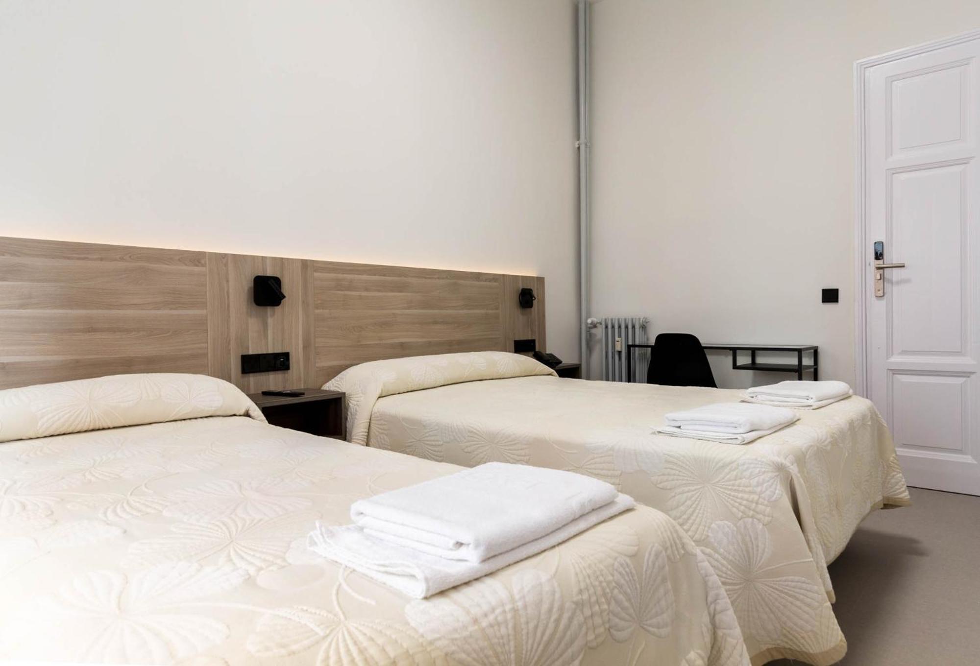 מדריד Hostal Excelsior מראה חיצוני תמונה