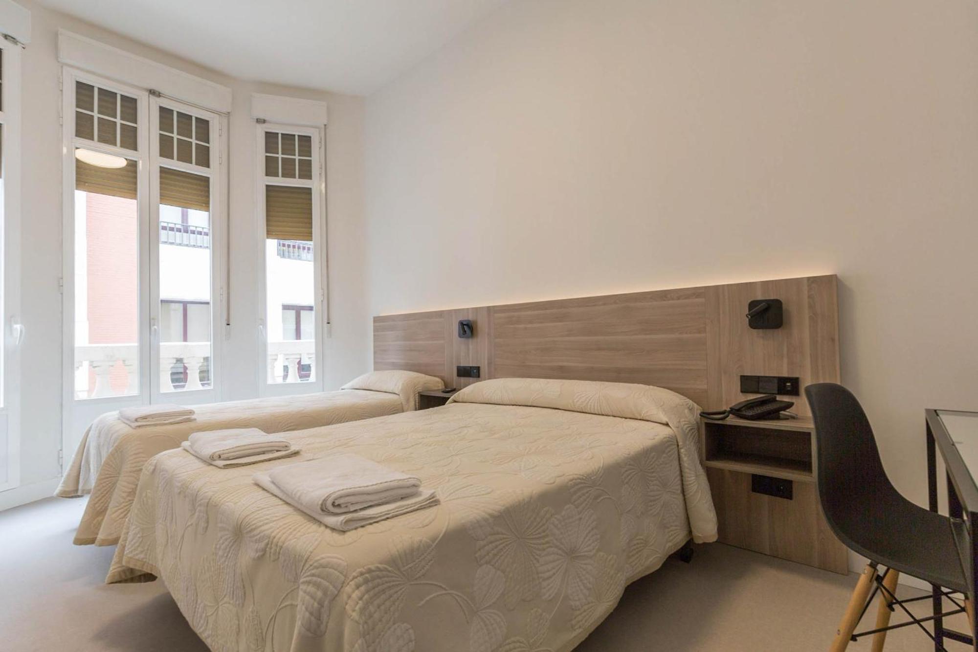 מדריד Hostal Excelsior מראה חיצוני תמונה