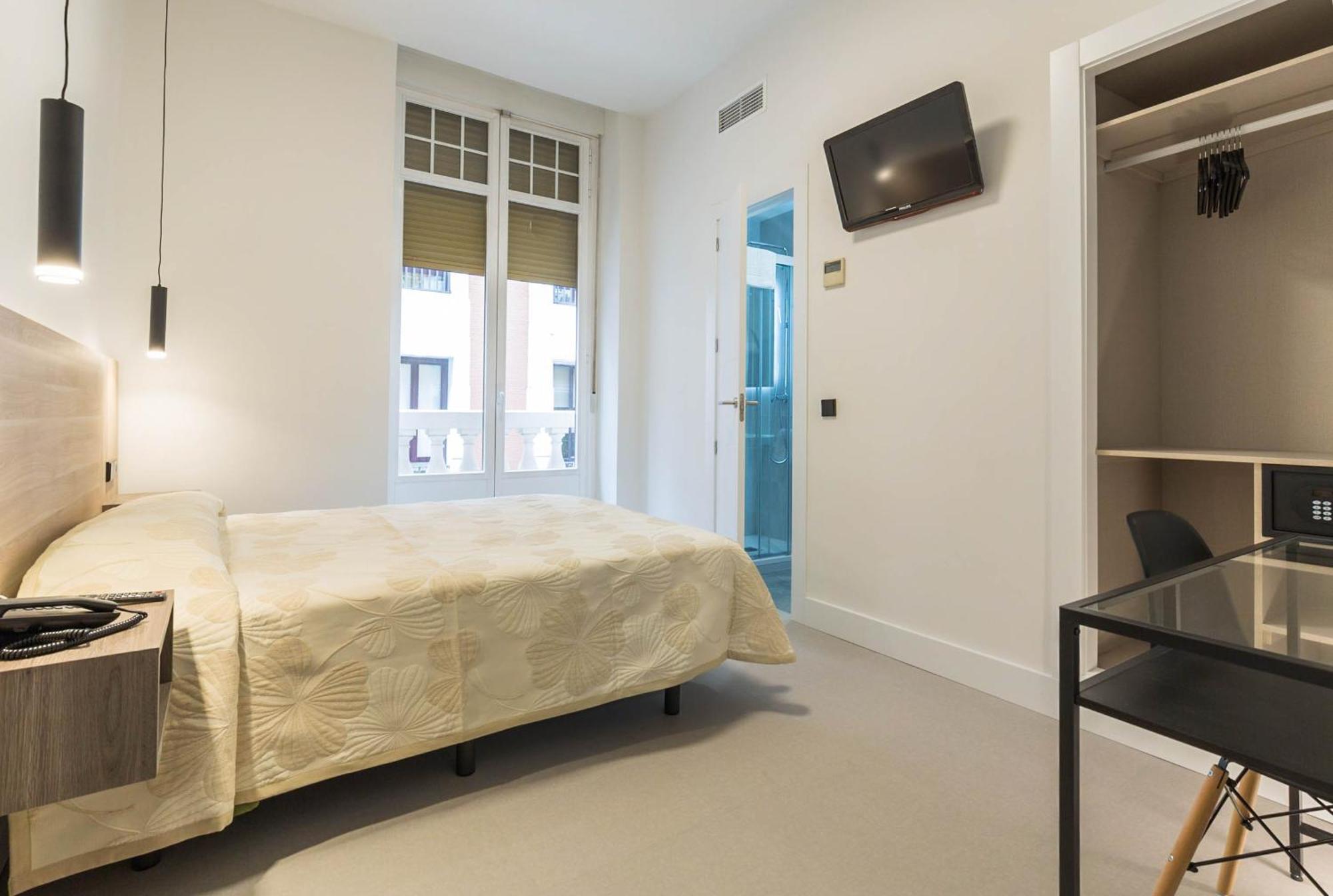 מדריד Hostal Excelsior מראה חיצוני תמונה