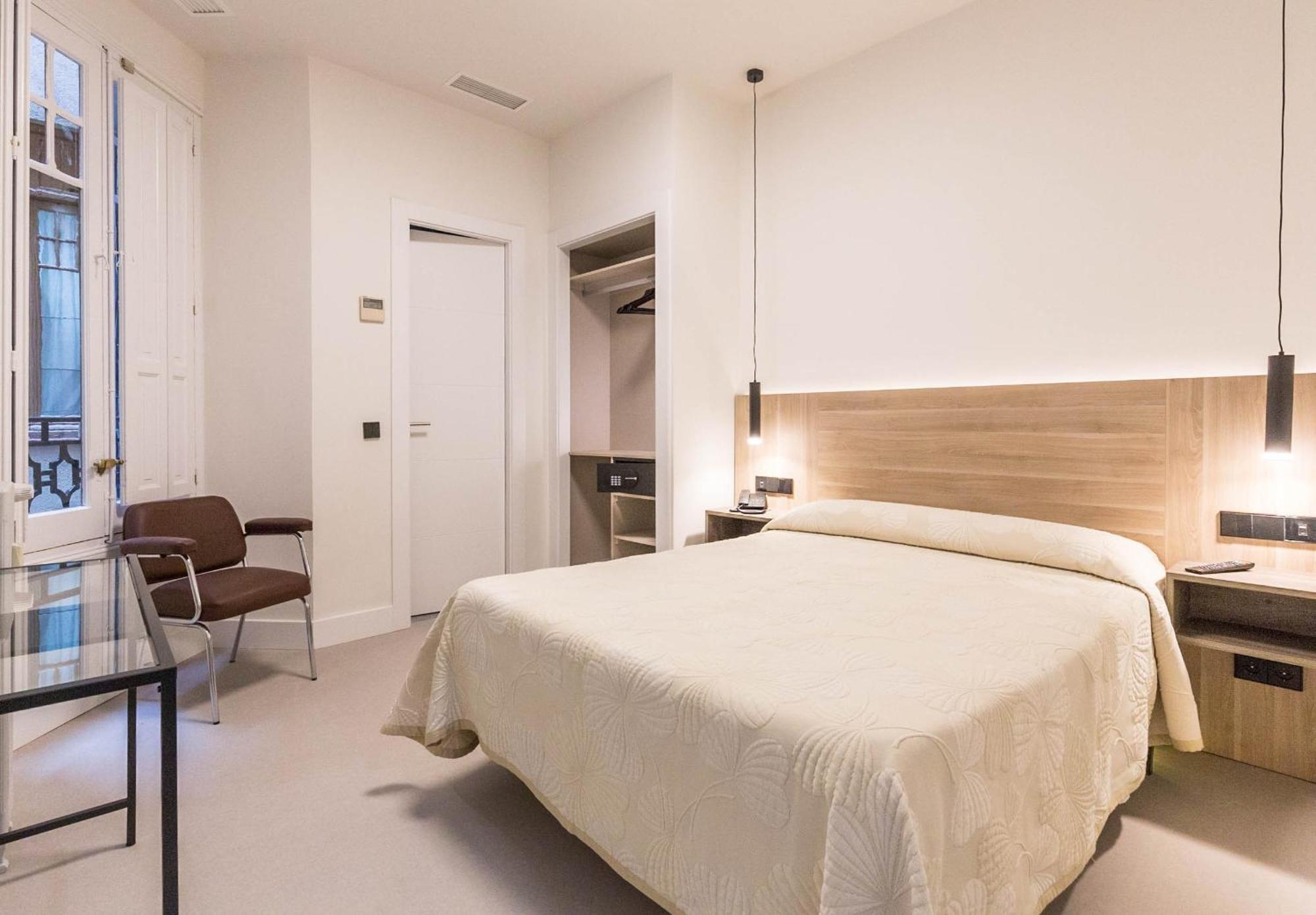 מדריד Hostal Excelsior מראה חיצוני תמונה