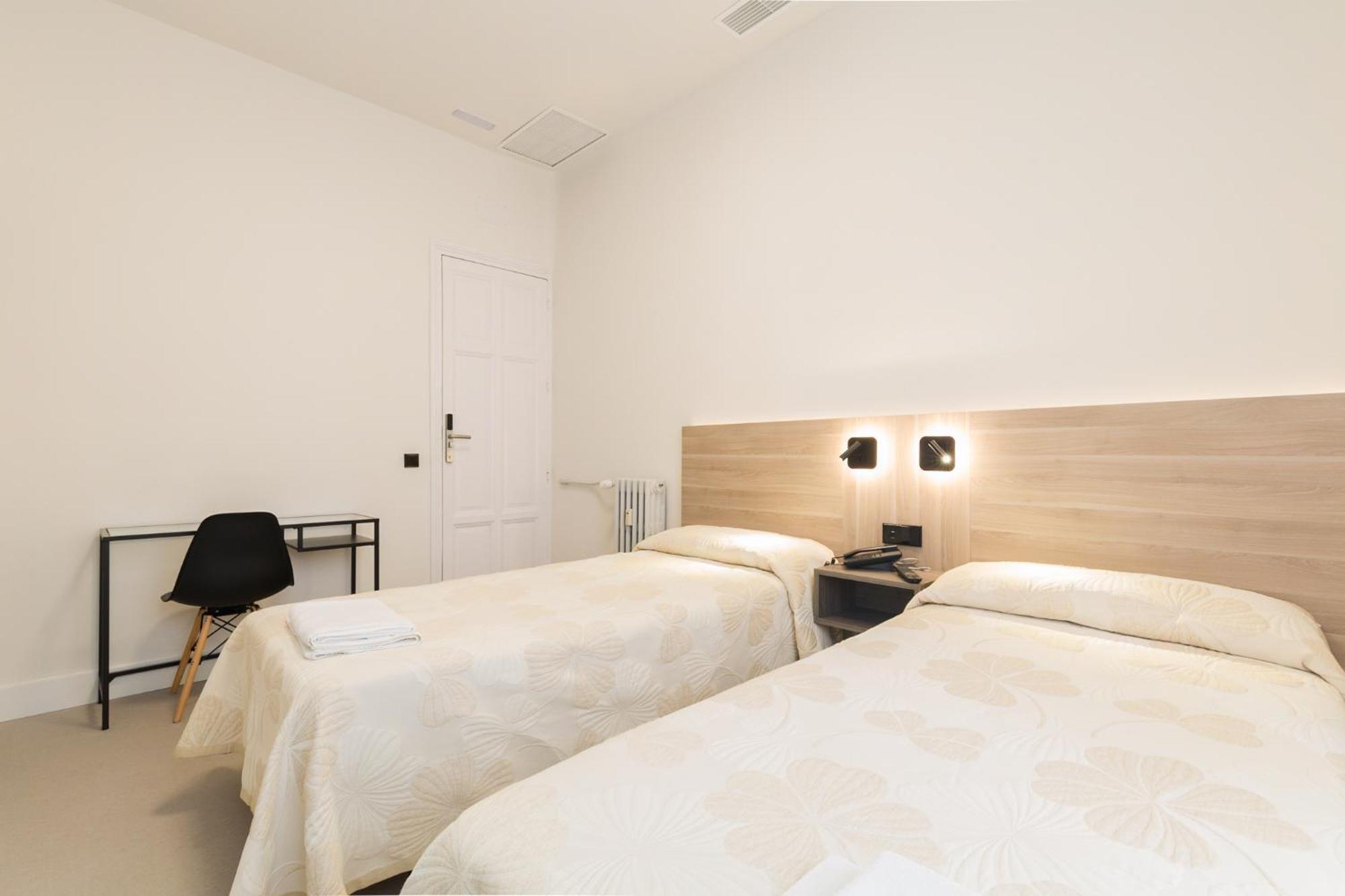 מדריד Hostal Excelsior מראה חיצוני תמונה