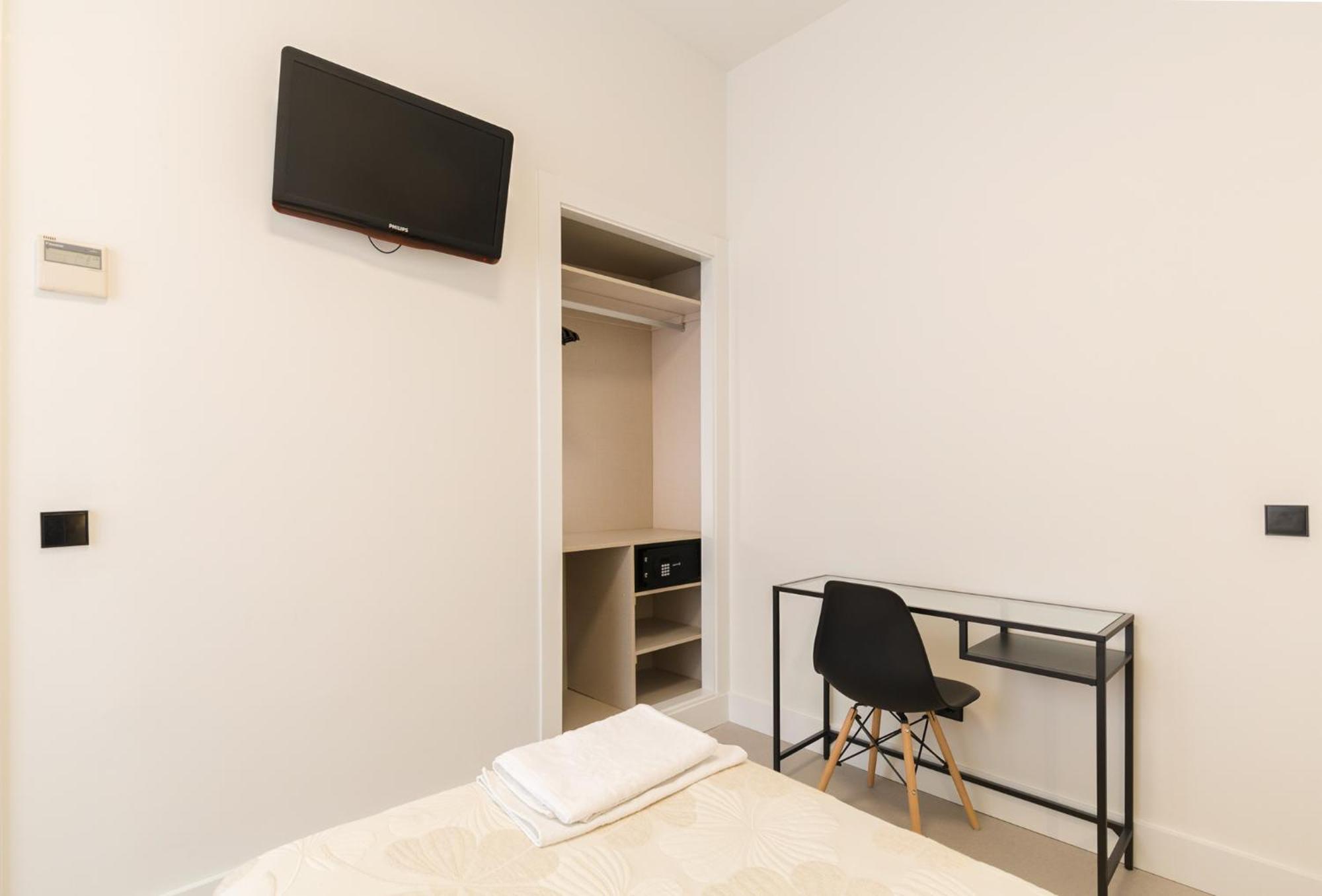 מדריד Hostal Excelsior מראה חיצוני תמונה